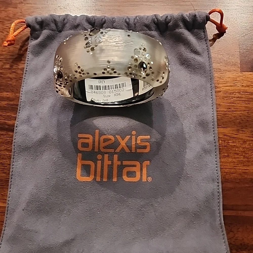 Alexis Bittar lucite crystal bracelet - Picture 3 of 5